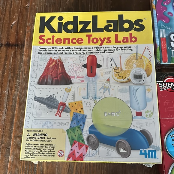 Kids Science Lab Toys (lot of 3) NWT - Picture 2 of 9
